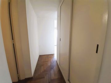 Muy buen tres ambientes en venta en el corazón de Belgrano
