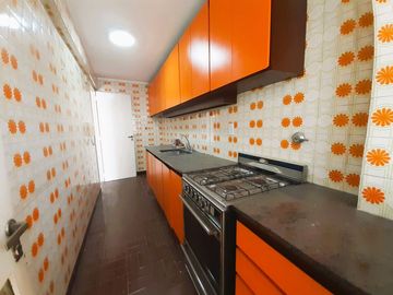 Muy buen tres ambientes en venta en el corazón de Belgrano