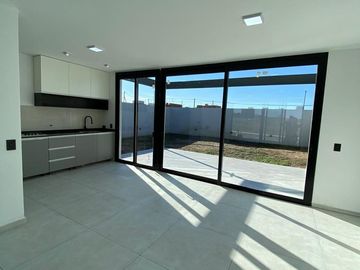VENTA CASA 2 DORMITORIOS DOCTA CORDOBA