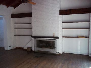 P. Chica inmueble comercial y/profesional APTO TODO DESTINO