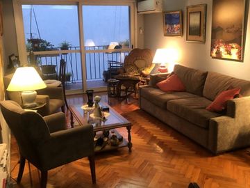 Recoleta - Departamento 3 amb + dependencia serv.-categoría --vigilancia 24 hs .