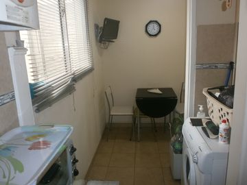 Muy buen depto de 2 amb amplios en el Centro.