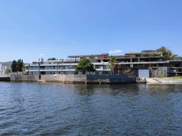 HOUSING PUERTO NORTE. URBANIZACIÓN SOBRE LAGO SAN ROQUE. PRIMERA CATEGORIA