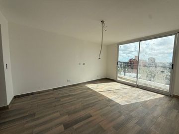 VENTA DUPLEX 4 AMBIENTES EN TIGRE A ESTRENAR