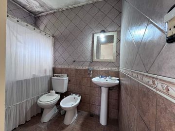VENTA CASA 4 AMBIENTES DEL VISO 600m DE LOTE