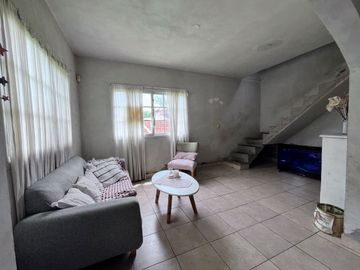 VENTA CASA 4 AMBIENTES DEL VISO 600m DE LOTE