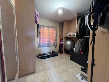VENTA CASA 4 AMBIENTES DEL VISO 600m DE LOTE