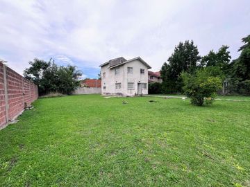 VENTA CASA 4 AMBIENTES DEL VISO 600m DE LOTE