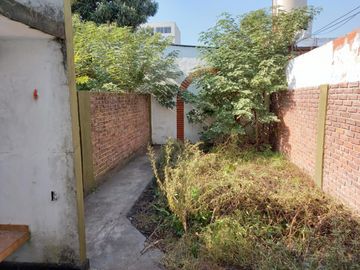 DUPLEX INTERNO DE 3 AMBIENTES   AL CONTRA FRENTE CON AMPLIO PATIO