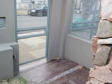 AMPLIO PH UBICADO EN MORON