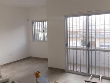 DUPLEX TRES AMBIENTES A ESTRENAR