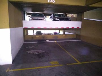 COCHERA EN VENTA EN EXCELENTE UBICACION