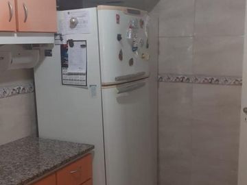 ¡OPORTUNIDAD… EXCELENTE CASA 2 AMB. EN IMPECABLE ESTADO