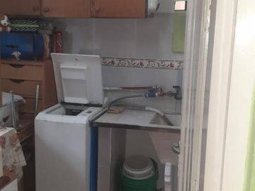 ¡OPORTUNIDAD… EXCELENTE CASA 2 AMB. EN IMPECABLE ESTADO