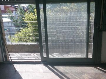 Departamento en venta, a 1 cuadra Av. Pedro Diaz.