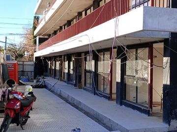 PRE VENTA DE DEPARTAMENTOS DE 2 AMBIENTES EN SEGUNDO PISO - MORON