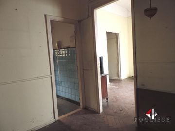 Departamento 2 Ambientes con Dos Patios a Refaccionar