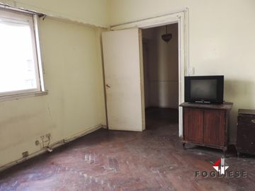 Departamento 2 Ambientes con Dos Patios a Refaccionar