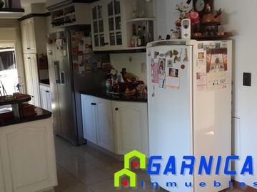 Chalet en Campos de Alvarez - Moreno