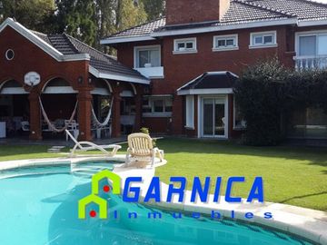 Chalet en Campos de Alvarez - Moreno