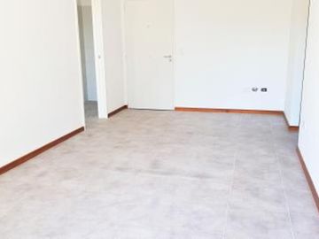 Semipisos de Dos Ambientes a Estrenar, con Cocina Separada y Balcon Aterrazado
