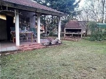 CASA QUINTA EN FRANCISCO ALVAREZ