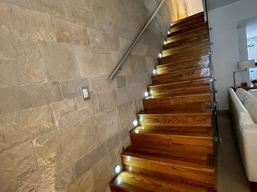 VENTA TRIPLEX VILLA BOSCH