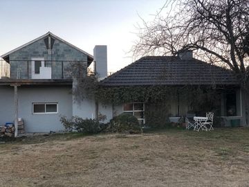 Casa en Venta en barrio Comahue Golf Club Neuquén
