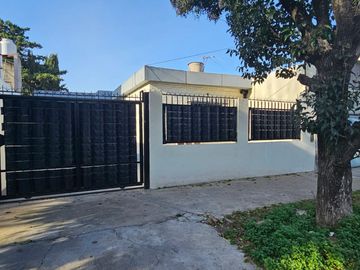 VENTA DE DOS PH EN LOTE PROPIO