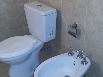 Departamento Monoambiente En Alequiler, La Roche 400, Morón