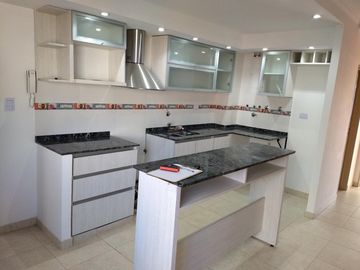 Departamento de 2 ambientes con cochera a estrenar San Justo