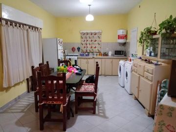 casa con departamento