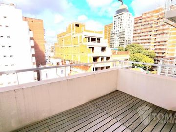 Venta Monoambiente Profesional con Balcón