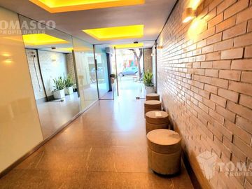 Venta Monoambiente Profesional con Balcón