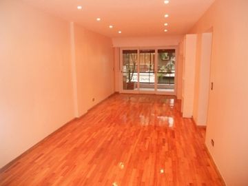 Semipiso 4 Amb/ a metros de plaza vte.lopez frente con balcon corrido aterrazado -