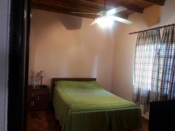 Casa impecable en La Tablada