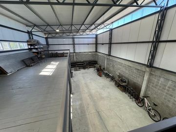 Venta Galpón en Tigre a estrenar