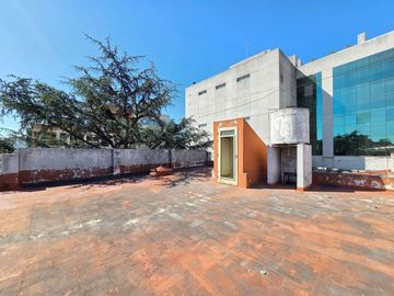 VENTA, CASA MULTIFAMILIAR EN SAN JUSTO, CON LOCAL