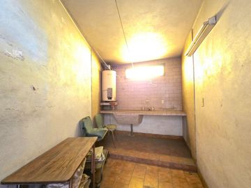 VENTA, CASA MULTIFAMILIAR EN SAN JUSTO, CON LOCAL