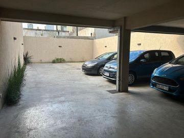 DEPARTAMENTO  3 AMB  APTO CREDITO COCHERA Y TERRAZ