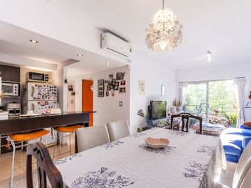 Depto venta 3 amb coch balcón 68m2 Orientación NE