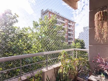 Depto venta 3 amb coch balcón 68m2 Orientación NE