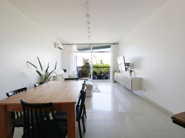 Dúplex 2 amb. refaccionado a nuevo Las Cañitas