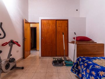 Casa 7 amb con parque y garage en Martinez