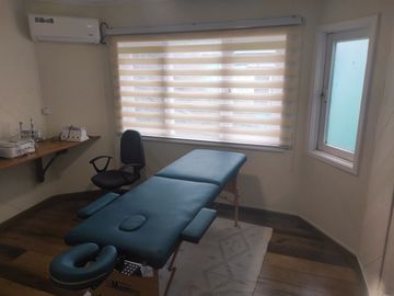ARRIENDO CASA 2 PISOS 4 DORMITORIOS 2 BAÑOS Y TERRAZA