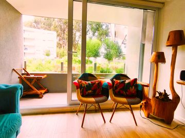 HERMOSO 3D/2B EN CONDOMINIO RODEADO DE NATURALEZA Y JARDINES