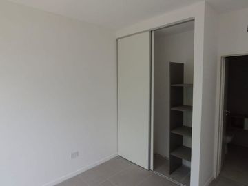 Venta Depto 2 Ambientes c/Cochera Tortugas Golfers