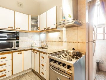 VENTA DEPARTAMENTO 3 AMBIENTES EN SAN TELMO BALCÓN