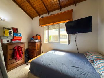 VENTA DEPTO 2 DORM. C/ ESTACIONAMIENTO ZONA CENTRO