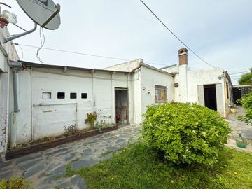 VENTA CASA DOS DORMITORIOS TANDIL CENTRO